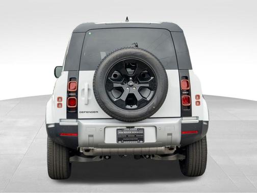 2025 Land Rover Defender P400 S