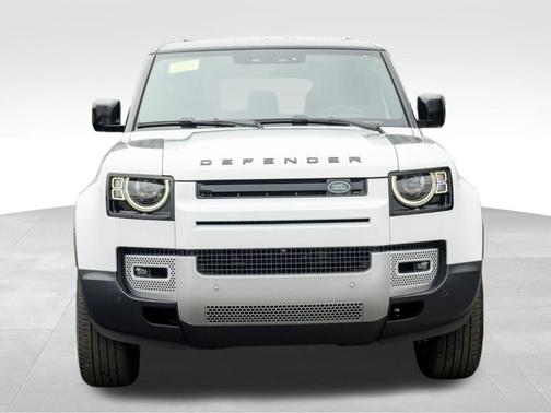 2025 Land Rover Defender P400 S