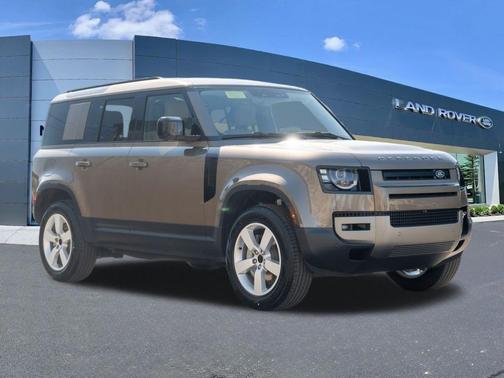Gondwana Stone 2026 Land Rover Defender P300 S