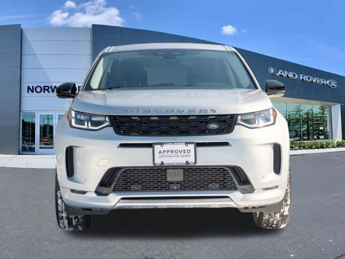 Hakuba Silver 2024 Land Rover Discovery Sport Core S