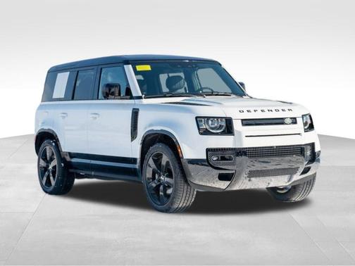 2025 Land Rover Defender P525 V8