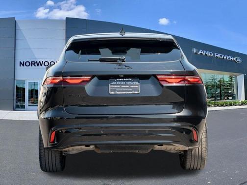 Santorini Black 2022 Jaguar F-PACE S