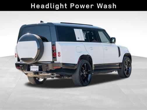 2024 Land Rover Defender P400 X-Dynamic SE