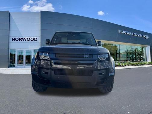 2026 Land Rover Defender P400 X-Dynamic SE