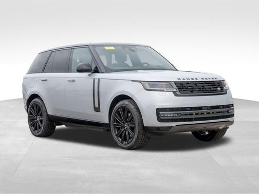 2025 Land Rover Range Rover P550e SE