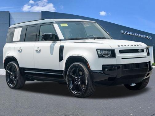 Fuji White 2026 Land Rover Defender P400 X-Dynamic SE
