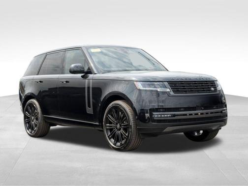 2025 Land Rover Range Rover P530 SE