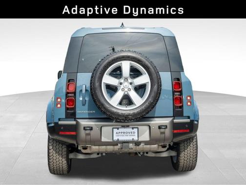 2025 Land Rover Defender P400 X-Dynamic SE