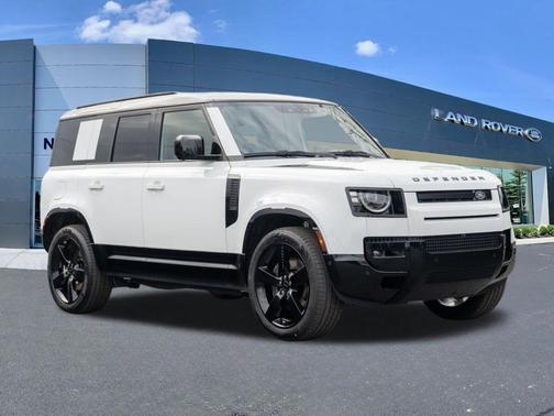 2026 Land Rover Defender 110 X-Dynamic SE