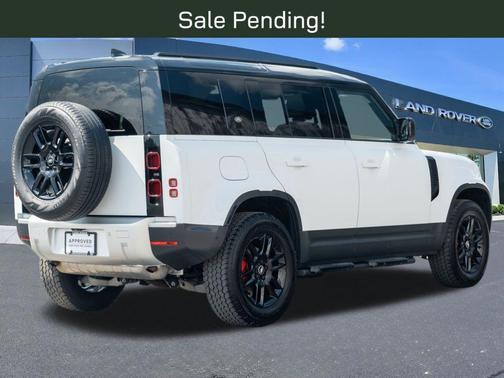 Fuji White 2024 Land Rover Defender P300