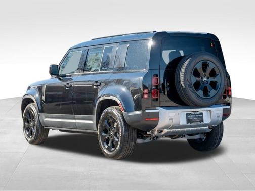 2025 Land Rover Defender P400 S