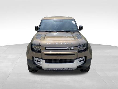 2025 Land Rover Defender P300 S