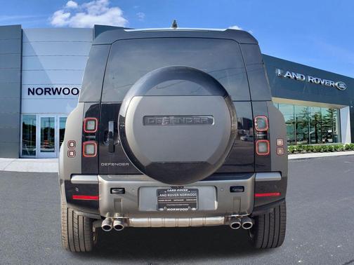 Carpathian Grey 2026 Land Rover Defender P500 V8