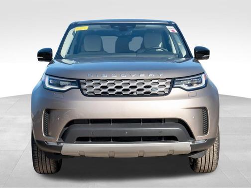 2025 Land Rover Discovery P300 S