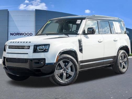 Fuji White 2026 Land Rover Defender P400 X-Dynamic SE