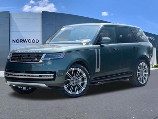 Belgravia Green 2023 Land Rover Range Rover P530 SE