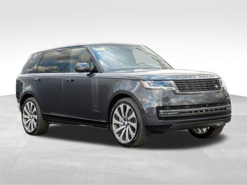 2025 Land Rover Range Rover P530 SE 7 Seat