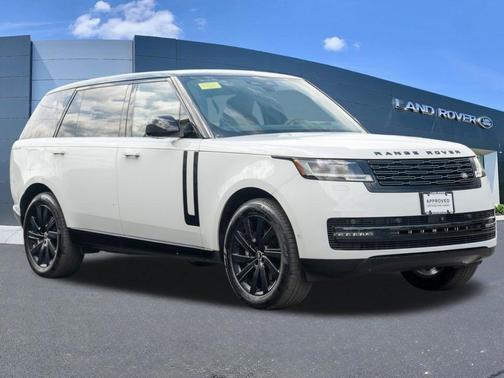 Fuji White 2025 Land Rover Range Rover P400 SE 7 Seat