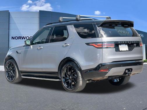 Eiger Grey 2023 Land Rover Discovery P360 HSE R-Dynamic