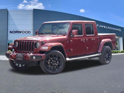 Snazzberry Pearlcoat 2021 Jeep Gladiator Overland