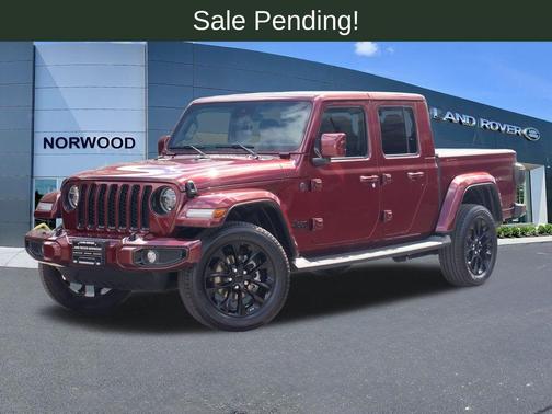 Snazzberry Pearlcoat 2021 Jeep Gladiator Overland