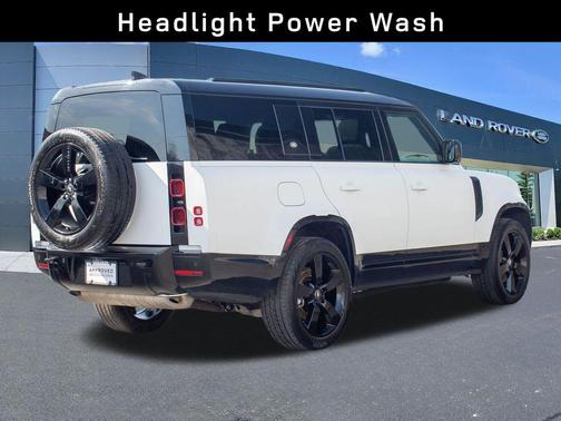 Fuji White 2024 Land Rover Defender P400 X-Dynamic SE