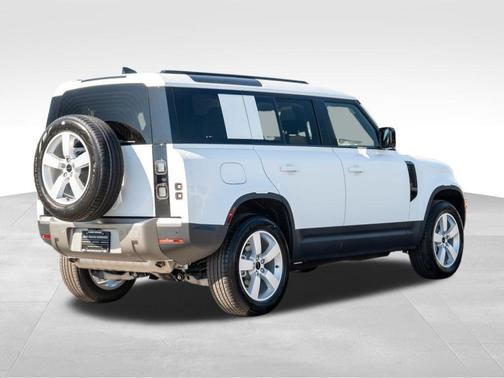 2026 Land Rover Defender S