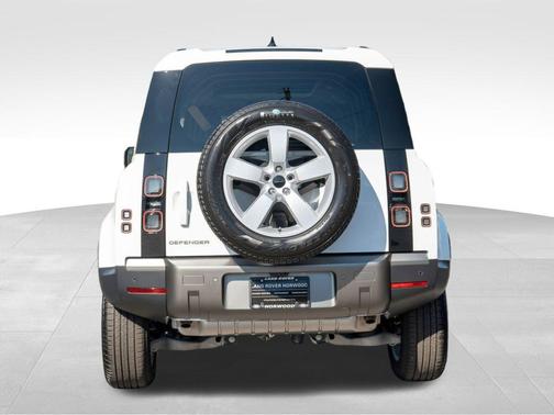 2026 Land Rover Defender S