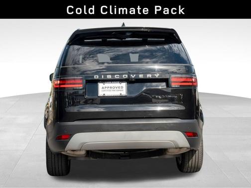 2024 Land Rover Discovery P300 S