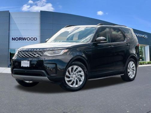 2024 Land Rover Discovery P300 S