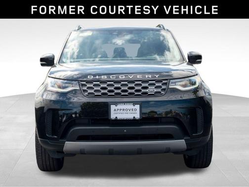 2024 Land Rover Discovery P300 S