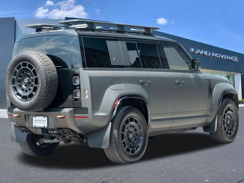Faroe Green 2025 Land Rover Defender OCTA