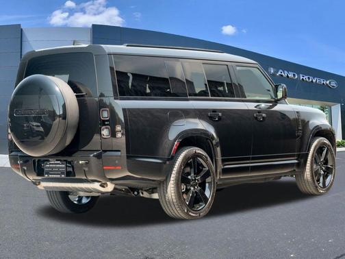 Santorini Black 2026 Land Rover Defender P400 X-Dynamic SE