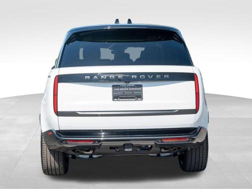 2025 Land Rover Range Rover P530 SE 7 Seat