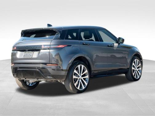 2026 Land Rover Range Rover Evoque Dynamic SE