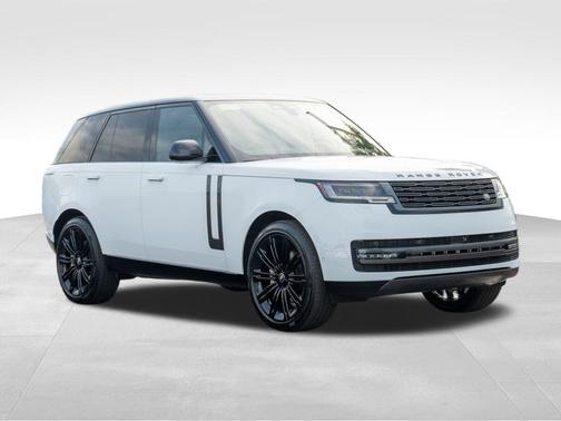 2025 Land Rover Range Rover P400 SE