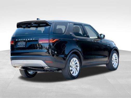 2025 Land Rover Discovery P300 S