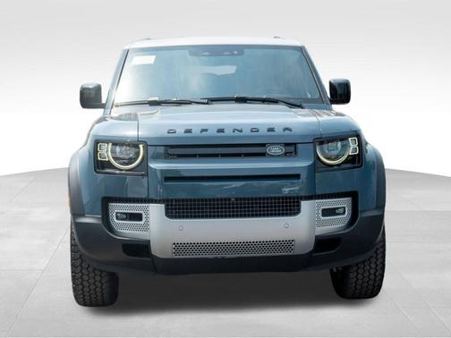 2025 Land Rover Defender P300 S