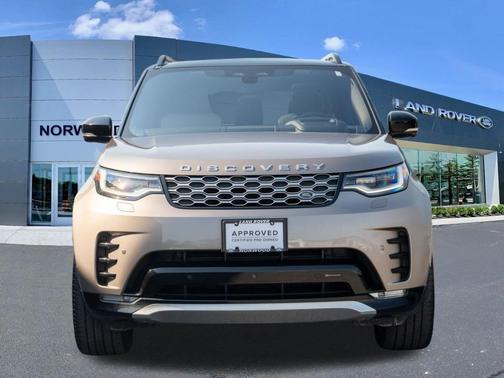 Lantau Bronze 2023 Land Rover Discovery P360 Metropolitan Edition