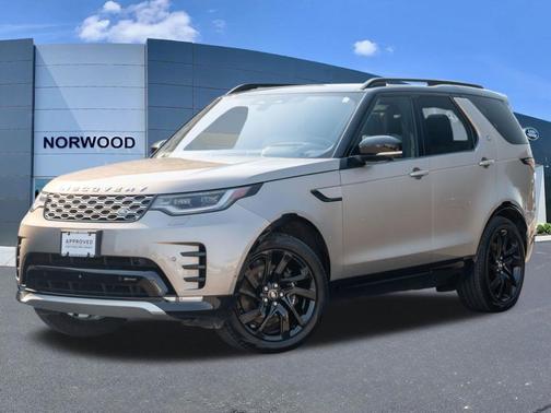 Lantau Bronze 2023 Land Rover Discovery P360 Metropolitan Edition