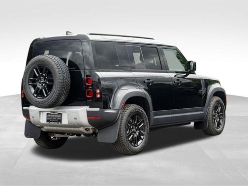 2025 Land Rover Defender P300