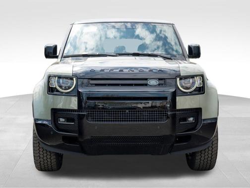 2025 Land Rover Defender P400 X