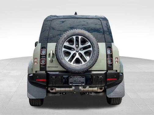 2025 Land Rover Defender P400 X