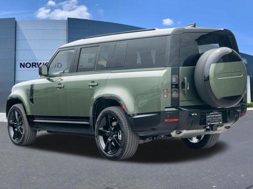 Woolstone Green 2026 Land Rover Defender P400 X-Dynamic SE