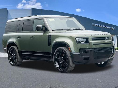 Woolstone Green 2026 Land Rover Defender P400 X-Dynamic SE