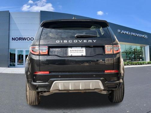 Santorini Black 2024 Land Rover Discovery Sport Core S