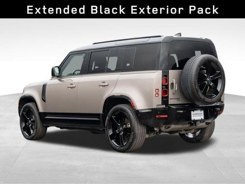 2023 Land Rover Defender 110 X-Dynamic SE