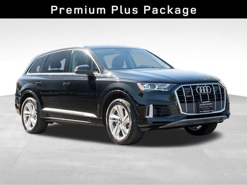 2022 Audi Q7 55 Premium Plus