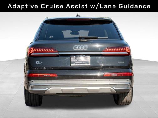 2022 Audi Q7 55 Premium Plus