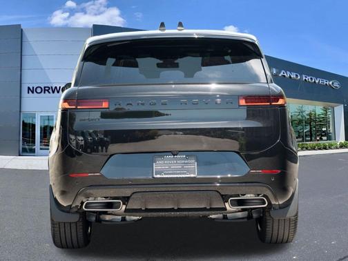 Santorini Black 2026 Land Rover Range Rover Sport P400 Dynamic SE